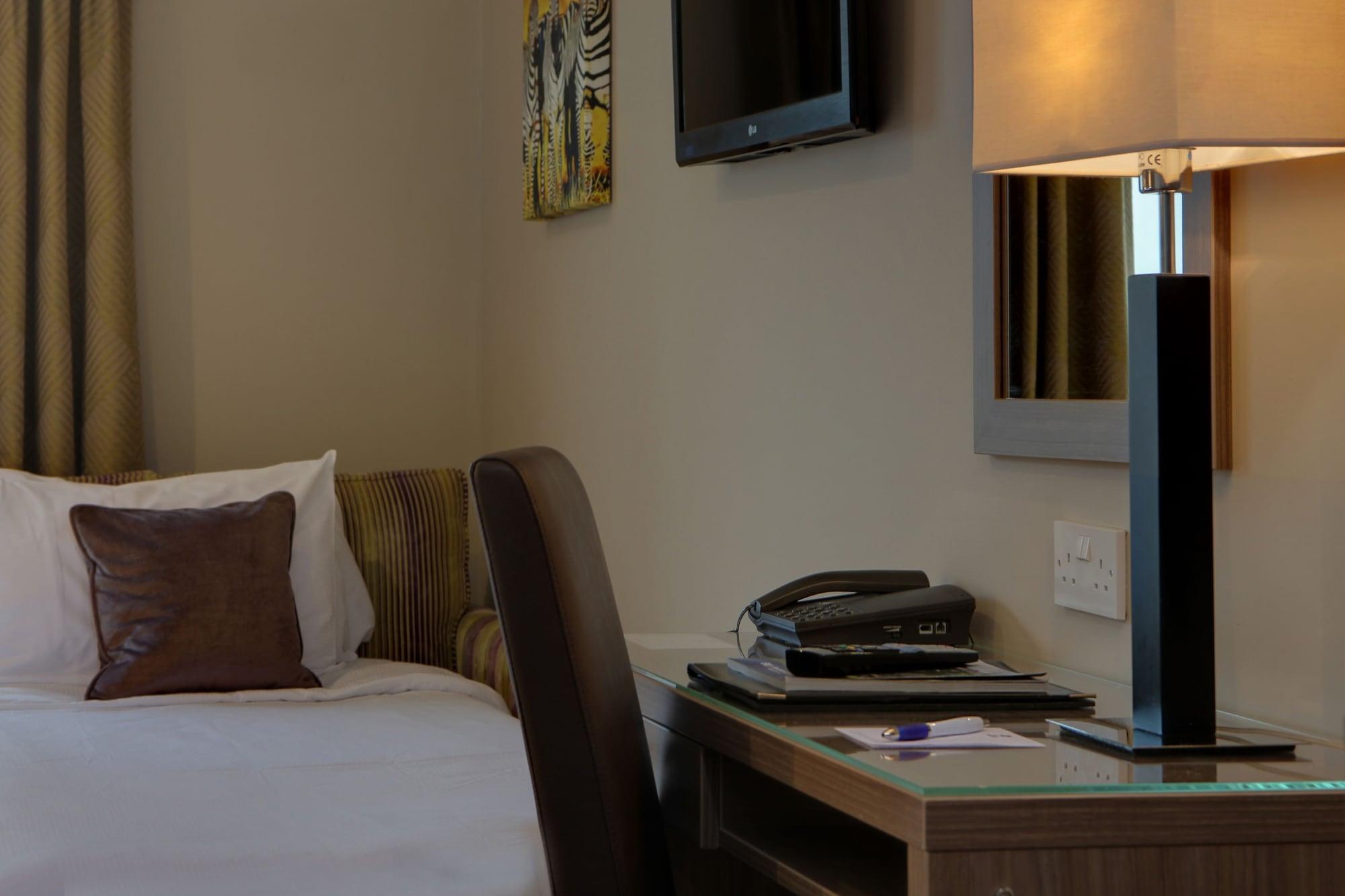 Best Western Pontypool Metro Hotel מראה חיצוני תמונה