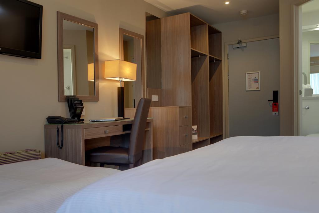 Best Western Pontypool Metro Hotel מראה חיצוני תמונה
