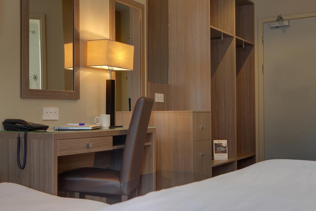Best Western Pontypool Metro Hotel מראה חיצוני תמונה